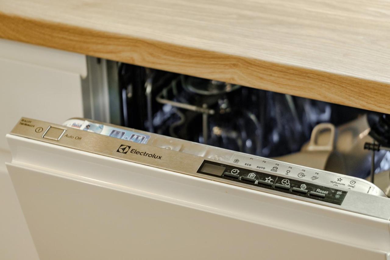 Apartment Wola, Wi-Fi, Smart Lock, Air Condition Varsóvia Exterior foto