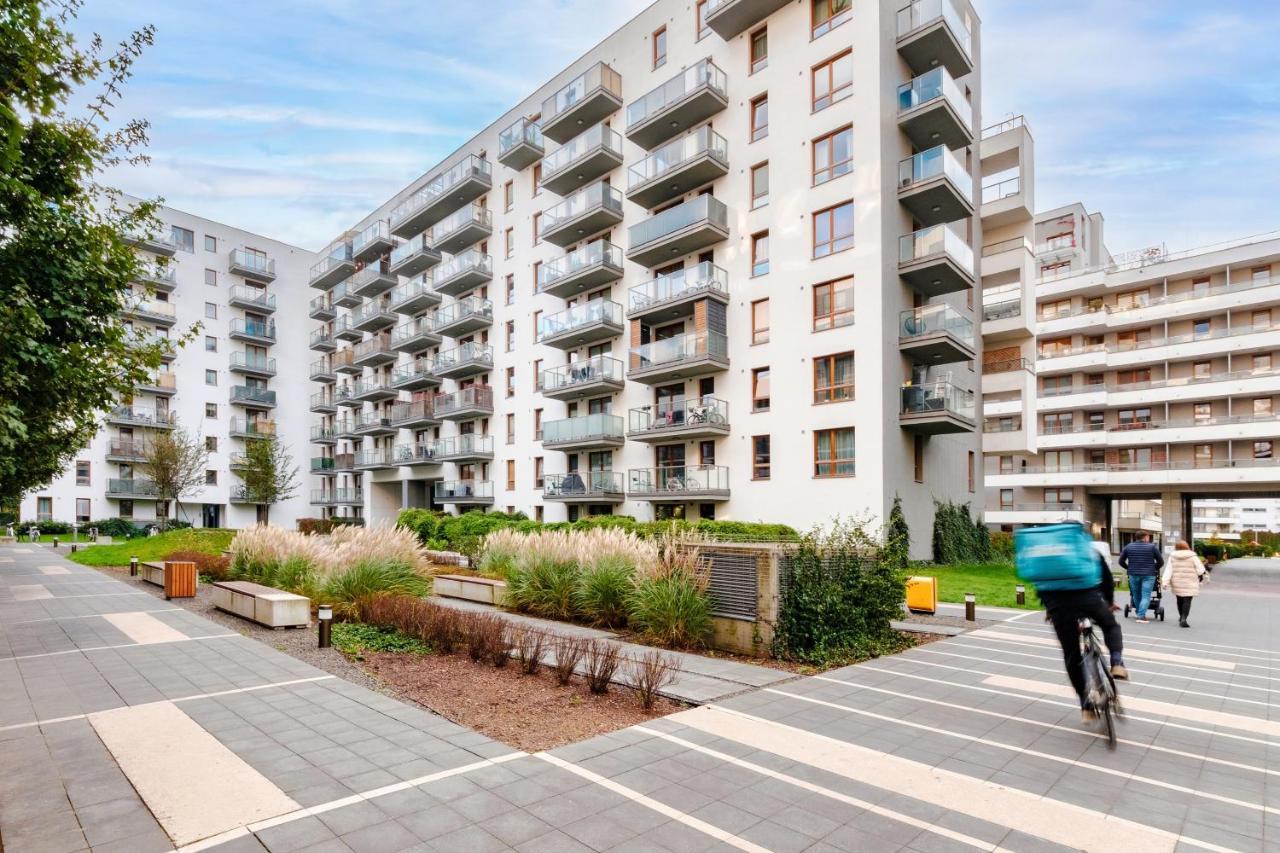 Apartment Wola, Wi-Fi, Smart Lock, Air Condition Varsóvia Exterior foto